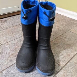 Boys snow boots